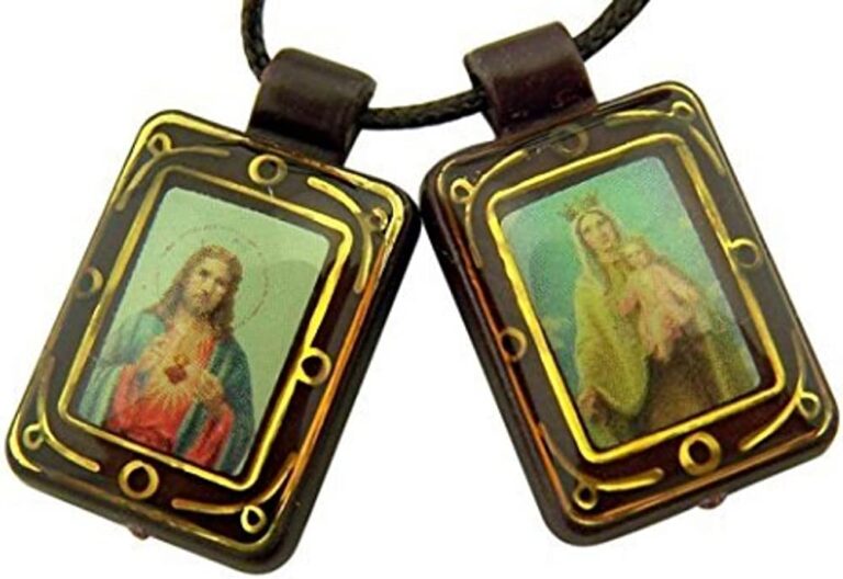 Medalla Escapulario: una tradición católica